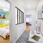 Gare / 2 / Appartistic Machines De L Ile / Wifi Fibre نانت