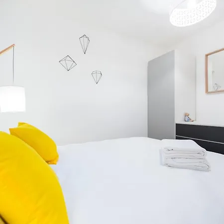 Gare / 2 / Appartistic Machines De L Ile / Wifi Fibre Апартаменты